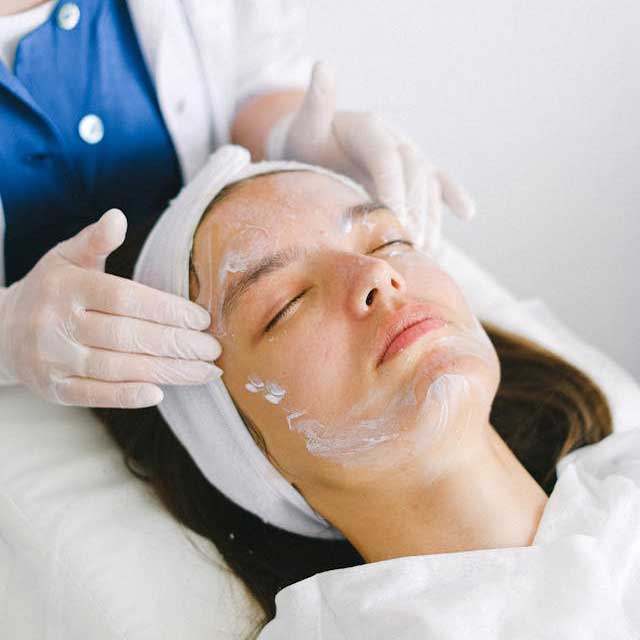 Aromatherapy Facials, Windsor, ON